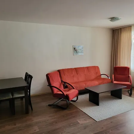 Apartment Royal Towers Lift Area *