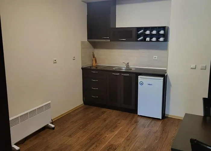 Royal Towers Lift Area *