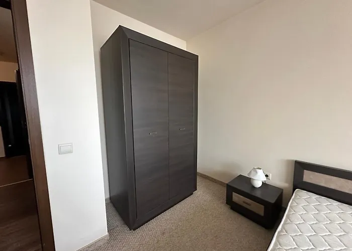 Royal Towers Lift Area Apartment *